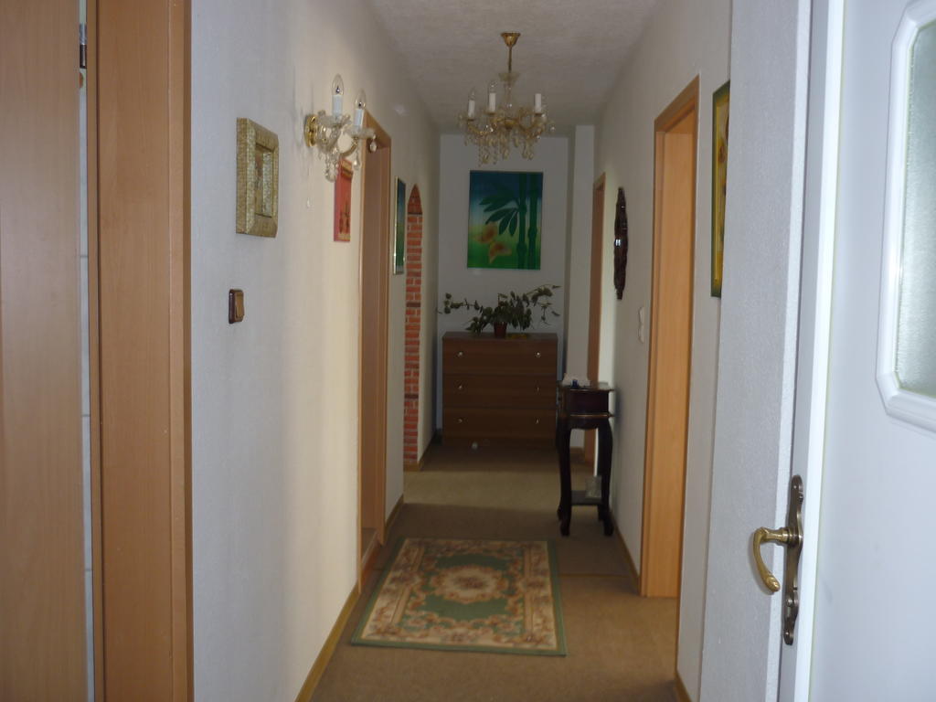 Hotel Hüblers-Schlafquartier à Fürstenwalde Extérieur photo
